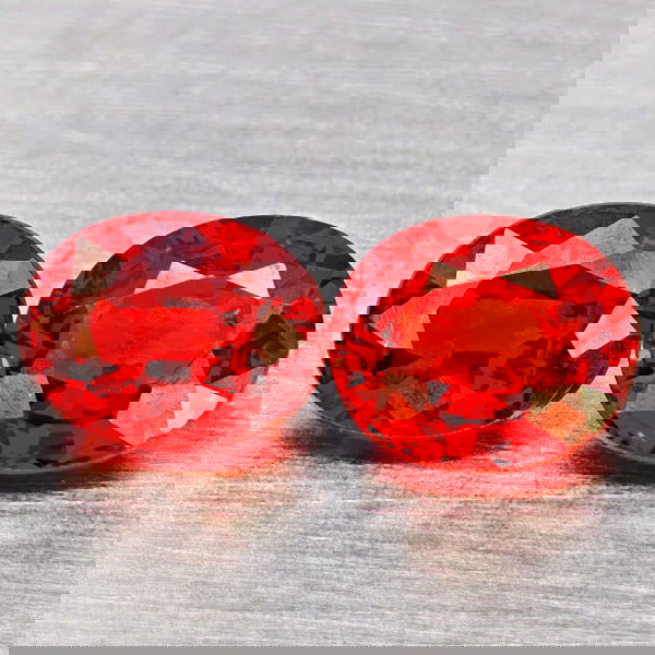 Natural Orange Red Spessartine Garnet 1.55 Ct. 2 Pcs Oval Shape 5.7 x 4.8 Mm Gemstones From Namibia: Product ID: 802937124 Product Name: Natural Garnet Weight: 1.55 CT. Size: 5.7 x 4.8 x 3.2 MM. Shape: Oval Color: Orange Red Clarity:VVS Luster: Good Gems Origin: Namibia Treatment: Unheated Crystal St