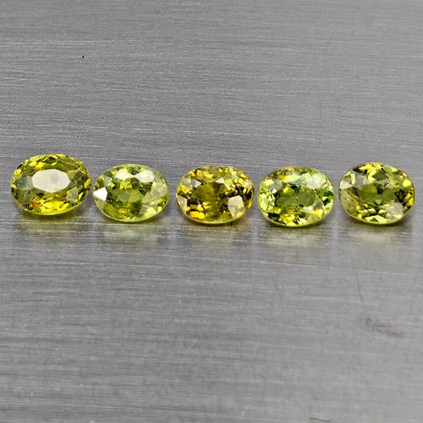 Natural Green Demantiod Garnet 1.21 Ct. 5 Pcs Oval Shape 4 x 3.2 Mm Gemstones From Madagascar (1 of 3)