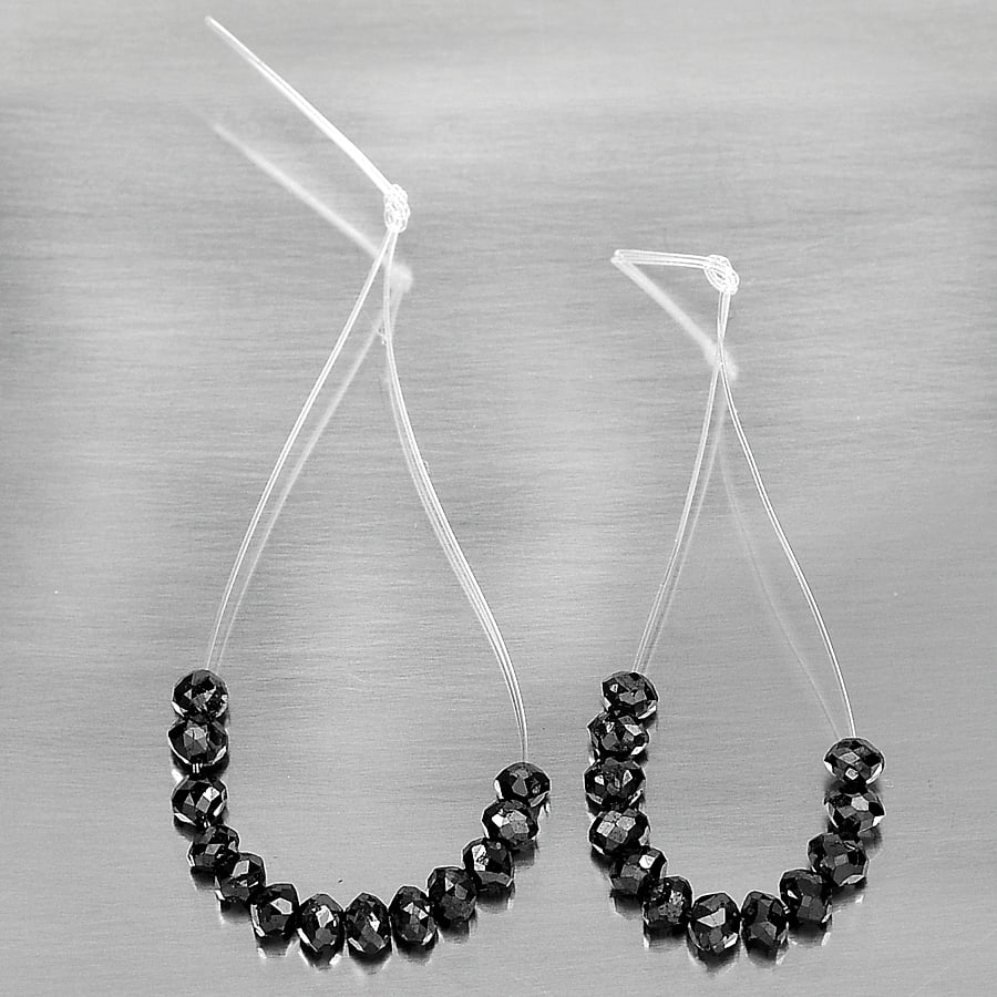 Natural Black Diamond 2.08 Ct. 25 Pcs. Fancy Shape 2.5 x 2.0 to 2.4 x 2.5 Mm: Product ID: 550000632 Product Name: Natural Enhanced Diamond Weight: 2.08 CT. Size: 2.2 - 2.5 x 2.0 To 2.4 - 2.5 x MM. Shape: Fancy Color: Black Clarity:SI Luster: Scintillating Gems Origin: Belgium T