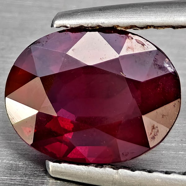 Natural Purplish Red Rhodolite Garnet 2.14 Ct. Oval Shape 8.8 x 6.8 Mm Gemstone From Madagascar: Product ID: 802937797 Product Name: Natural Rhodolite Weight: 2.14 CT. Size: 8.8 x 6.8 x 4.2 MM. Shape: Oval Shape Color: Purplish Red Clarity:VSI Luster: Good Gems Origin: Madagascar Treatment: Unhea