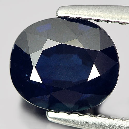 Natural Blue Sapphire 1.96 Ct. VVS Oval Shape 7.62 x 5.60 Mm. Gemstone from Madagascar (1 of 4)
