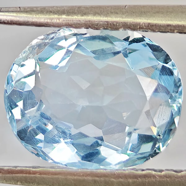 Natural Light Blue Aquamarine 1.34 Ct. Oval Shape 8 x 6.7 Mm Gemstone from Brazil (1 of 3)