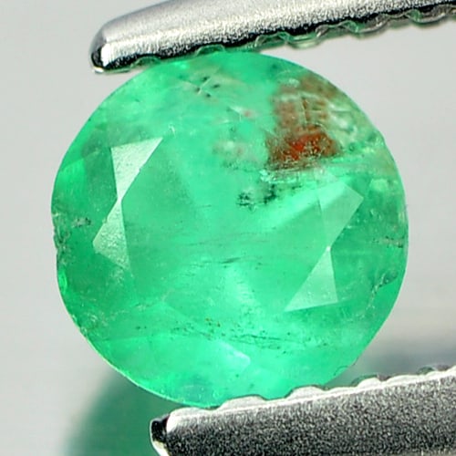 Natural Green Emerald 0.41 Ct. Round Shape 4.8 Mm Gemstone from Columbia (1 of 3)