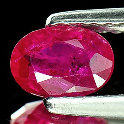 Natural Purplish Pink Ruby 0.70 Ct. Oval Shape 6.4 x 4.6 Mm. Gemstone From Tanzania (1 of 3)