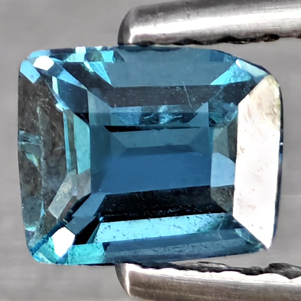 Natural London Blue Topaz 0.79 Ct. Fancy Shape 5.7 x 4.8 Mm Gemstone from Brazil: Product ID: 807169040 Product Name: Natural Blue Topaz Weight: 0.79 CT. Size: 5.7 x 4.8 x 3.5 MM. Shape: Fancy Shape Color: London Blue Clarity:SI1 Luster: Good Gems Origin: Brazil Treatment: Treated