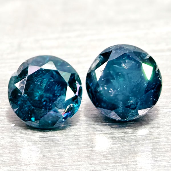 Natural Blue Loose Diamond 0.22 Ct. 2 Pcs Round Diamond Cut 2.8 Mm: Product ID: 502100388 Product Name: Natural Natural Diamond Weight: 0.22 CT. Size: 2.8 x 2.8 x 2 MM. Shape: Round Diamond Cut Color: Blue Clarity:SI1 Luster: Good Gems Origin: Belgium Treatment: Treat