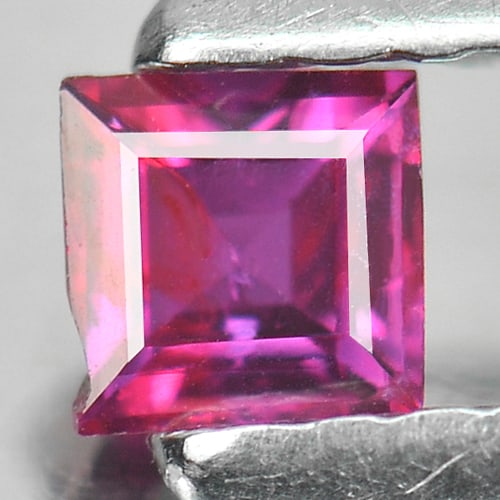 Natural Unheated Purplish Red Ruby Gemstones 0.20 Ct. Square Shape 3.23 Mm (1 of 4)
