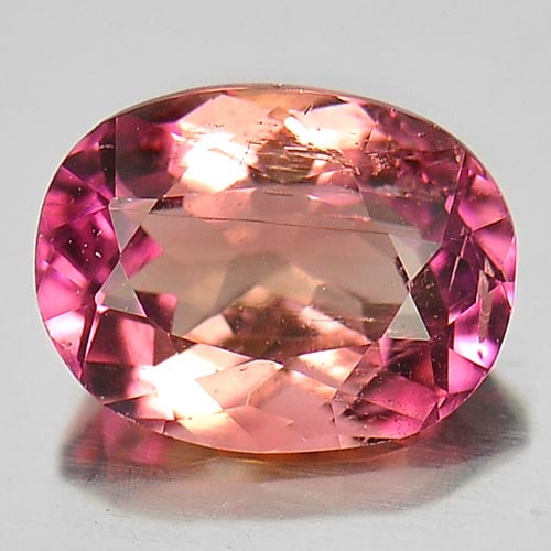 Natural Peach Pink Tourmaline Gemstones 0.80 Ct. Oval Shape 6.7 x 5.2 Mm (1 of 3)