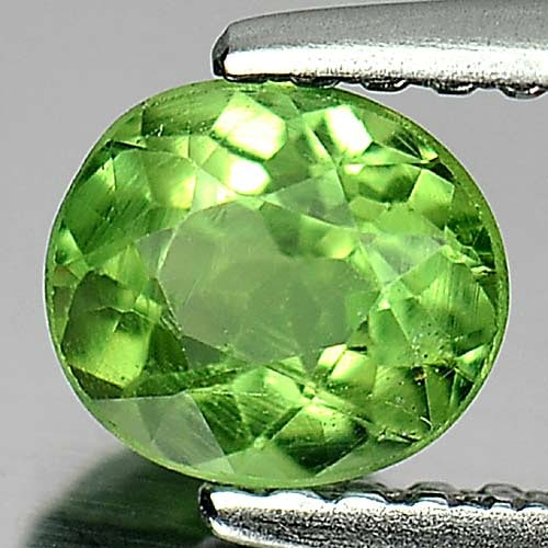 Natural Green Apatite 0.70 Ct. Oval Shape 5.7 x 5 Mm Gemstone from Tanzania (1 of 3)