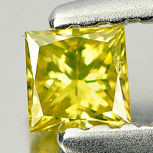 Natural Yellow Loose Diamond Gemstones 0.18 Ct. Square Princess Cut Size 2.9 x 2.8 Mm.: Product ID: 802103685 Product Name: Natural Enhanced Diamond Weight: 0.18 CT. Size: 2.9 x 2.8 x 2.1 MM. Shape: Square Princess Cut Color: Yellow Clarity:SI1 Luster: Scintillating Gems Origin: Belgium 