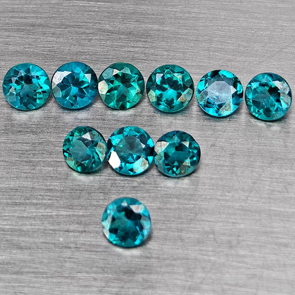 Natural Bluish Green Topaz Gemstones 3.17 Ct. 10 Pcs. Round Shape 4.2 Mm.: Product ID: 807168866 Product Name: Natural Topaz Weight: 3.17 CT. Size: 4.2 x 4.2 x 2.4 MM. Shape: Round Color: Bluish Green Clarity:SI1 Luster: Good Gems Origin: Brazil Treatment: Treated Crystal St