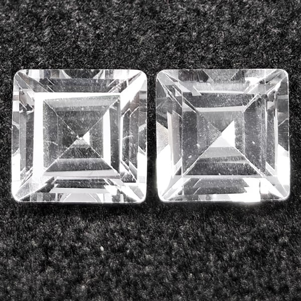 Natural White Topaz Gemstones 2.87 Ct. 2 Pcs. Square Shape 6.1 Mm.: Product ID: 807168547 Product Name: Natural Topaz Weight: 2.87 CT. Size: 6.1 x 6.1 x 4.4 MM. Shape: Square Color: White Clarity:VSI Luster: Good Gems Origin: Brazil Treatment: Unheated Crystal Structu