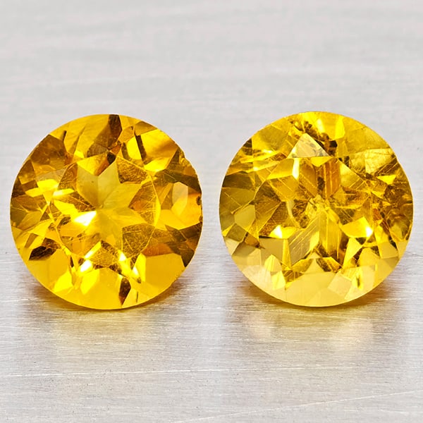 Natural Yellow Citrine Gemstones 2.33 Ct. 2 Pcs Round Shape 7 Mm.: Product ID: 801815344 Product Name: Natural Citrine Weight: 2.33 CT. Size: 7 x 7 x 4.5 MM. Shape: Round Shape Color: Yellow Clarity:VSI - SI1 Luster: Good Gems Origin: Brazil Treatment: Unheated Cryst