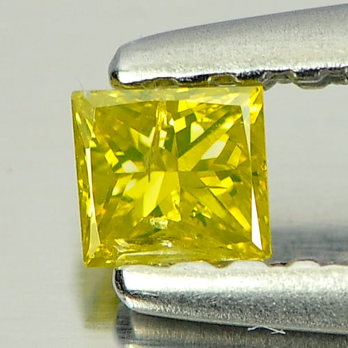 Natural Yellow Loose Diamond 0.12 Ct. Charming Square Princess Cut 2.9 Mm.: Product ID: 802104086 Product Name: Natural Enhanced Diamond Weight: 0.12 CT. Size: 2.9 x 2.8 x 1.9 MM. Shape: Square Princess Cut Color: Yellow Clarity:SI1 Luster: Good Gems Origin: Belgium Treatment