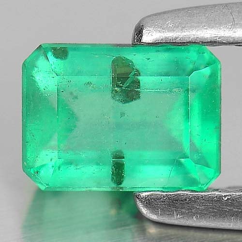 Natural Green Columbian Emerald Gemstones 0.55 Ct. Octagon Shape 5.3 x 4 Mm.: Product ID: 802403475 Product Name: Natural Emerald Weight: 0.55 CT. Size: 5.3 x 4 x 3.2 MM. Shape: Octagon Color: Green Clarity:SI Luster: Good Gems Origin: Columbia Treatment: Unheated Crystal Struc