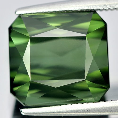 Natural Green Tourmaline Gemstones 7.67 Ct. Clean Octagon Shape 11 x 10.1 Mm.: Product ID: 107204282 Product Name: Natural Tourmaline Weight: 7.67 CT. Size: 11 x 10.1 x 7.5 MM. Shape: Octagon Color: Green Clarity:IF Luster: Good Gems Origin: Nigeria Treatment: Unheated Crystal S