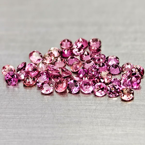 Natural Purplish Pink Rhodolite Garnet Gemstones 1.66 Ct. 50 Pcs. Round Diamond Cut 2.1 Mm.: Product ID: 802936548 Product Name: Natural Spessartine Weight: 1.66 CT. Size: 2 x 2 x 1.2 MM. Shape: Round Diamond Cut Color: Purplish Pink Clarity:VSI Luster: Good Gems Origin: Madagascar Treatment: