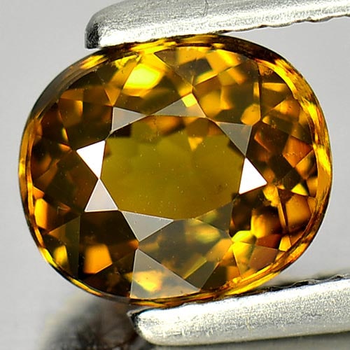 Natural Yellow Demantoid Garnet Gemstones 1.47 Ct. Oval Shape 6.9 x 6 Mm.: Product ID: 802931387 Product Name: Natural Demantoid Weight: 1.47 CT. Size: 6.9 x 6 x 4 MM. Shape: Oval Color: Yellow Clarity:VSI Luster: Very Good Gems Origin: Madagascar Treatment: Unheated Crystal