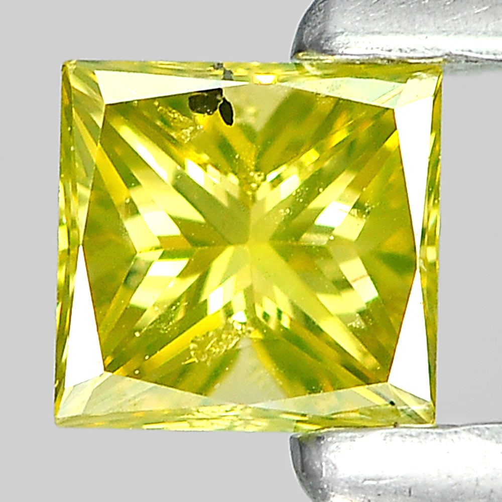 Natural Yellow Loose Diamond 0.19 Ct. Square Princess Cut 3.3 x 3.3 Mm.: Product ID: 802103820 Product Name: Natural Enhanced Diamond Weight: 0.19 CT. Size: 3.3 x 3.3 x 2.2 MM. Shape: Square Princess Cut Color: Yellow Clarity:SI1 Luster: Good Gems Origin: Belgium Treatment