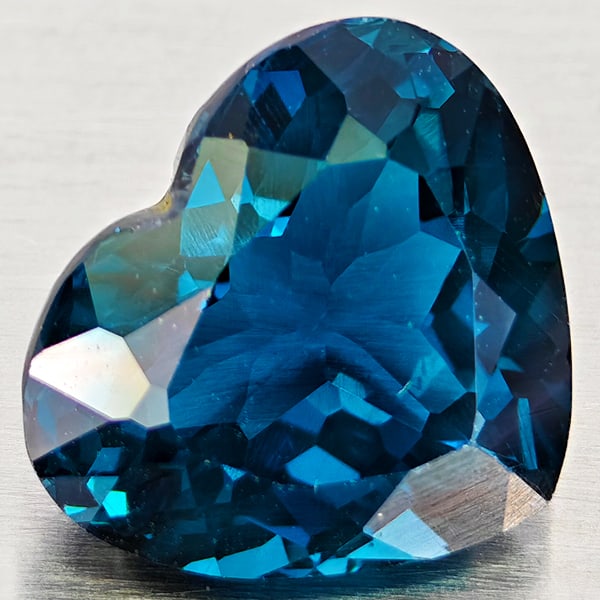 Natural London Blue Topaz Gemstones 4.78 Ct. Heart Shape 11.1 x 9.7 Mm. (1 of 3)