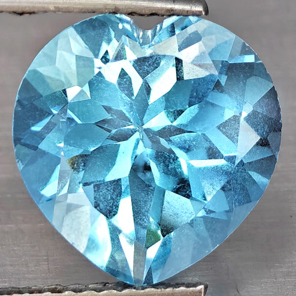 Natural Baby Blue Topaz Gemstones 5.31 Ct. Heart Shape 11.2 Mm.: Product ID: 807168761 Product Name: Natural Blue Topaz Weight: 5.31 CT. Size: 11.2 x 11.2 x 6.9 MM. Shape: Heart Shape Color: Baby Blue Clarity:VSI Luster: Good Gems Origin: Brazil Treatment: Treated 