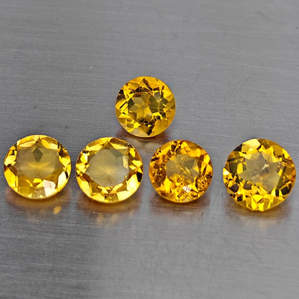 Natural Yellow Citrine Gemstones 4.59 Ct. 5 Pcs. Round Shape 6.8 Mm.: Product ID: 801815495 Product Name: Natural Citrine Weight: 4.59 CT. Size: 6.8 x 6.8 x 3.3 MM. Shape: Round Color: Yellow Clarity:SI1 Luster: Good Gems Origin: Brazil Treatment: Unheated Crystal Struc