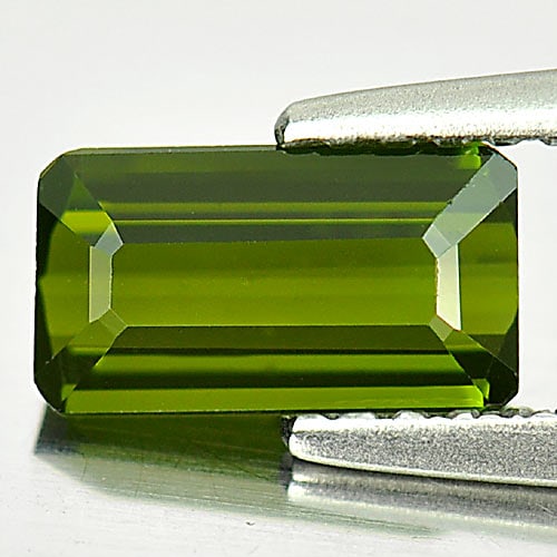 Natural Green Tourmaline Gemstones 0.87 Ct. VVS Octagon Shape 7.8 x 4.3 Mm.: Product ID: 807245286 Product Name: Natural Tourmaline Weight: 0.87 CT. Size: 7.8 x 4.3 x 2.7 MM. Shape: Octagon Color: Green Clarity:VVS Luster: Good Gems Origin: Nigeria Treatment: Unheated Crystal 