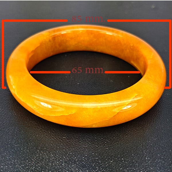 Natural Honey Jade Gemstones Bangle 442.55 Ct. Diameter 65 Mm.: Product ID: 819816307 Product Name: Natural Jade Weight: 442.55 CT. Size: 85 x 65 MM. Shape: Round Shape Color: Honey Clarity:Opaque Luster: None Gems Origin: Thailand Treatment: Unheated Crystal Stru