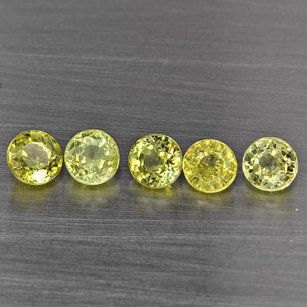 Natural Greenish Yellow Titanium Sphene Rainbow Spark 1.70 Ct. 5 Pcs Round Shape 4 Mm. (1 of 3)