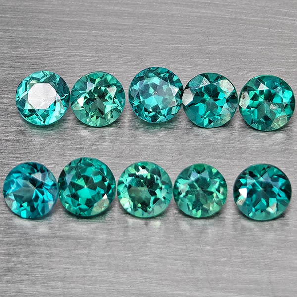 Natural Bluish Green Topaz Gemstones 3.46 Ct. 10 Pcs. Round Shape 4 Mm.: Product ID: 807168840 Product Name: Natural Topaz Weight: 3.46 CT. Size: 4 x 4 x 3.2 MM. Shape: Round Color: Bluish Green Clarity:SI1 Luster: Good Gems Origin: Brazil Treatment: Treated Crystal Struct