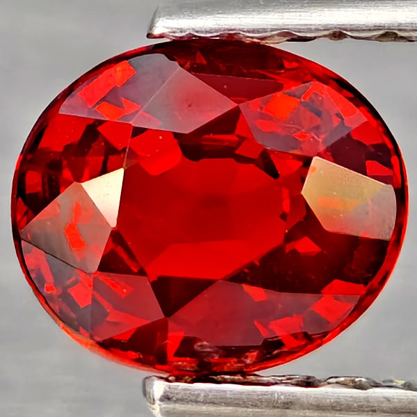 Natural Orangish Red Spessartine Garnet Gemstones 0.77 Ct. Oval Shape 6.6 x 5.7 Mm.: Product ID: 802937361 Product Name: Natural Garnet Weight: 0.77 CT. Size: 6.6 x 5.7 x 3.6 MM. Shape: Oval Shape Color: Orangish Red Clarity:VSI Luster: Good Gems Origin: Namibia Treatment: Unheated Cr
