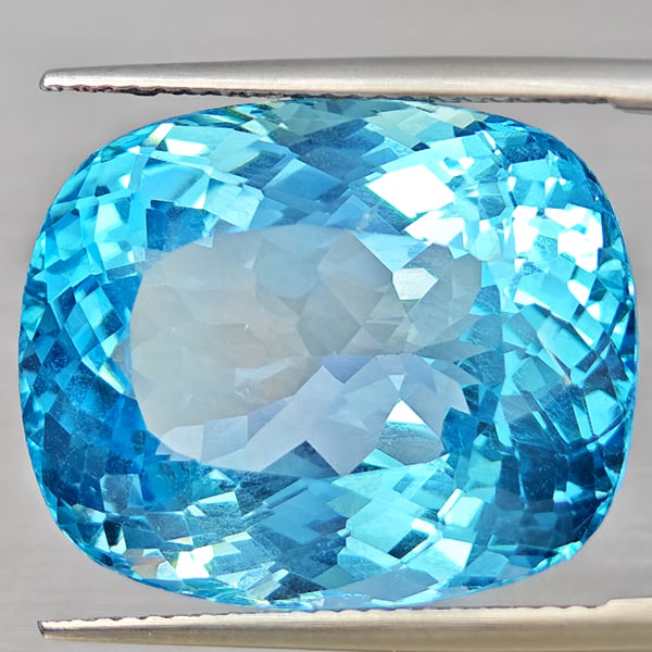 Natural Baby Blue Color Topaz Gemstones 30.05 Ct. VVS Cushion Shape 20 x 16.5 Mm.: Product ID: 807168487 Product Name: Natural Blue Topaz Weight: 30.05 CT. Size: 20 x 16.5 x 11 MM. Shape: Cushion Shape Color: Baby Blue Color Clarity:VVS - VSI Luster: Very Good Gems Origin: Brazil Tr