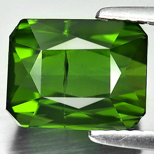 Natural Green Tourmaline Gemstones 3.72 Ct. Octagon Shape 9.8 x 7.8 Mm.: Product ID: 807210661 Product Name: Natural Tourmaline Weight: 3.72 CT. Size: 9.8 x 7.8 x 5.7 MM. Shape: Octagon Color: Green Clarity:SI Luster: Good Gems Origin: Nigeria Treatment: Unheated Crystal S