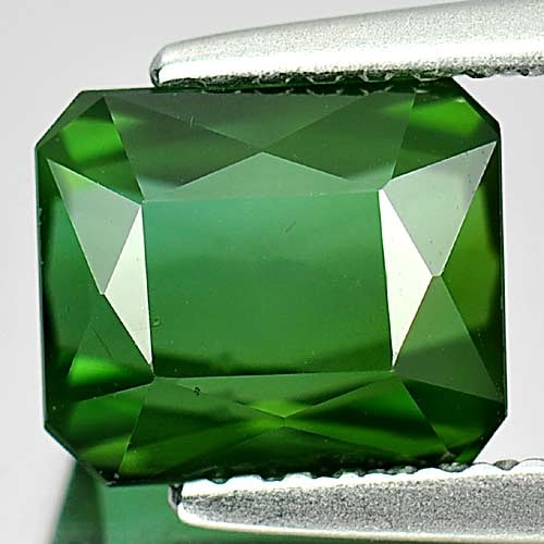 Natural Green Tourmaline Gemstones 2.47 Ct. VVS Octagon Shape 7.6 x 6.5 Mm.: Product ID: 807221932 Product Name: Natural Tourmaline Weight: 2.47 CT. Size: 7.6 x 6.5 x 5.1 MM. Shape: Octagon Color: Green Clarity:VVS Luster: Good Gems Origin: Nigeria Treatment: Unheated Crystal 
