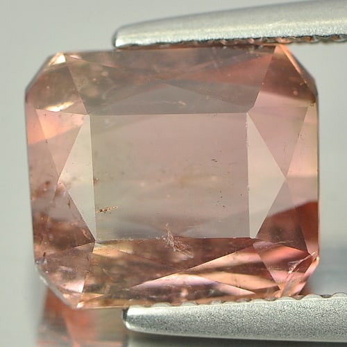 Natural Bi Color Tourmaline Gemstones 3.84 Ct. Octagon Shape 9 x 8 Mm.: Product ID: 807229817 Product Name: Natural Tourmaline Weight: 3.84 CT. Size: 9 x 8 x 5.4 MM. Shape: Octagon Color: Bi Color Clarity:SI Luster: Good Gems Origin: Nigeria Treatment: Unheated Crystal St