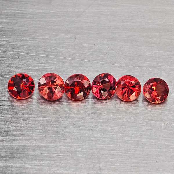 Natural Orangish Red Songea Sapphire Gemstones 0.79 Ct. 6 Pcs Round Shape 2.7 Mm.: Product ID: 806162811 Product Name: Natural Red Sapphire Weight: 0.79 CT. Size: 2.7 x 2.7 x 1.9 MM. Shape: Round Shape Color: Orangish Red Clarity:SI1 Luster: Good Gems Origin: Tanzania Treatment: Hea