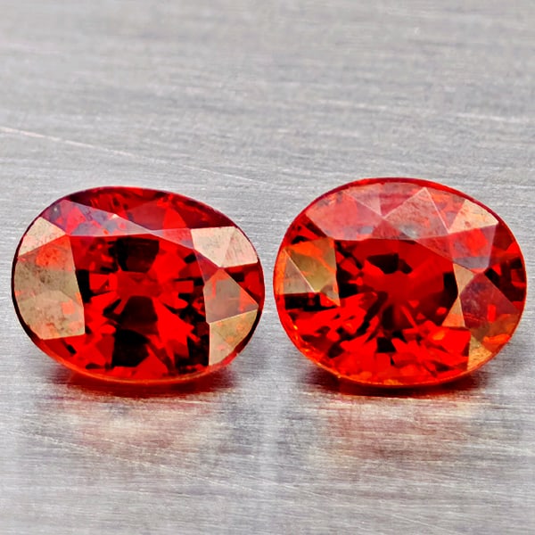 Natural Orange Red Spessartine Garnet Gemstones 1.36 Ct. 2 Pcs Oval Shape 5.5 x 4.2 Mm.: Product ID: 802937120 Product Name: Natural Garnet Weight: 1.36 CT. Size: 5.5 x 4.2 x 3.2 MM. Shape: Oval Color: Orange Red Clarity:VVS Luster: Good Gems Origin: Namibia Treatment: Unheated Crystal St