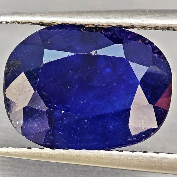 Natural Blue Sapphire Gemstones 5.63 Ct. Oval Shape 11.8 x 9 Mm.: Product ID: 806012309 Product Name: Natural Blue Sapphire Weight: 5.63 CT. Size: 11.8 x 9 x 5.3 MM. Shape: Oval Color: Blue Clarity:SI1 Luster: Good Gems Origin: Madagascar Treatment: Heated (Lead-gla