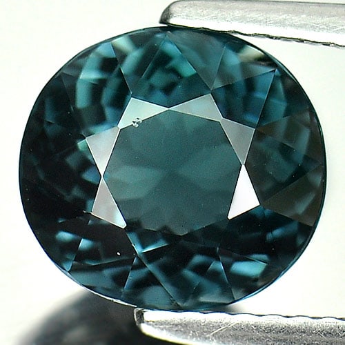 Natural Blue Indicolite Tourmaline Gemstones 3.45 Ct. VVS Oval Shape 9.4 x 8.7 Mm.: Product ID: 807237126 Product Name: Natural Tourmaline Weight: 3.45 CT. Size: 9.4 x 8.7 x 6.1 MM. Shape: Oval Color: Blue Indicolite Clarity:VVS Luster: Very Good Gems Origin: Nigeria Treatment: Unhea