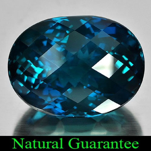 Natural Topaz London Blue Gemstones 113.01 Ct. Clean Oval Checkerboard Cut 31 x 23 Mm.: Product ID: 807156417 Product Name: Natural Blue Topaz Weight: 113.01 CT. Size: 31 x 23 x 20.4 MM. Shape: Oval Checkerboard Color: London Blue Clarity:IF Luster: Good Gems Origin: Brazil Treatment: Tr