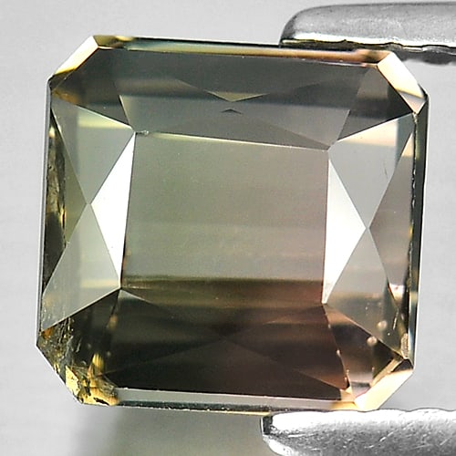 Natural Bi Color Tourmaline Gemstones 3.35 Ct. Clean Octagon Shape 7.5 x 7.5 Mm.: Product ID: 807224378 Product Name: Natural Tourmaline Weight: 3.35 CT. Size: 7.5 x 7.5 x 6.2 MM. Shape: Octagon Color: Bi Color Clarity:VVS Luster: Very Good Gems Origin: Nigeria Treatment: Unheated 