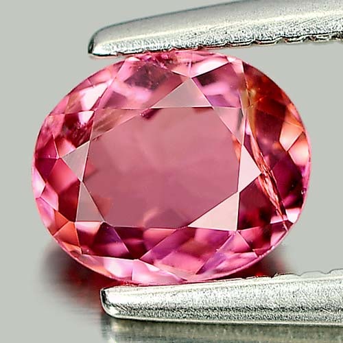 Natural Bi Color Tourmaline Gemstones 0.72 Ct. Oval Shape 6.3 x 5.2 Mm.: Product ID: 807246452 Product Name: Natural Tourmaline Weight: 0.72 CT. Size: 6.3 x 5.2 x 3.2 MM. Shape: Oval Color: Bi Color Clarity:VSI Luster: Good Gems Origin: Nigeria Treatment: Unheated Crystal 