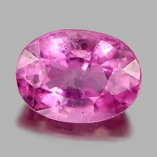 Natural Tourmaline Gemstones Pink 1.03 Ct. Oval Shape 7.2 x 5.4 Mm.: Product ID: 807234887 Product Name: Natural Tourmaline Weight: 1.03 CT. Size: 7.2 x 5.4 x 4 MM. Shape: Oval Color: Pink Clarity:SI Luster: Good Gems Origin: Nigeria Treatment: Unheated Crystal Structu