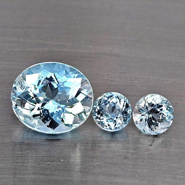 Natural Baby Blue Aquamarine Gemstones 3.35 Ct. 3 Pcs Mixed Shape Mixed Size: Product ID: 800812471 Product Name: Natural Gemstones Weight: 3.35 CT. Size: 9.5 x 8.4 x 5.9 to 4.7 x 4.7 x 3.9 MM. Shape: Mixed Shape Color: Baby Blue Clarity:SI1 Luster: Good Gems Origin: Brazil Tre