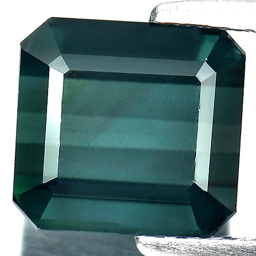 Natural Blue Green Tourmaline Gemstones 3.98 Ct. Octagon 8.7 x 8.2 Mm.: Product ID: 807236813 Product Name: Natural Tourmaline Weight: 3.98 CT. Size: 8.7 x 8.2 x 5.6 MM. Shape: Octagon Color: Blue Green Clarity:VVS Luster: Good Gems Origin: Nigeria Treatment: Unheated Cry
