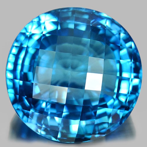 Natural Swiss Blue Topaz Gemstones 109.47 Ct. Clean Round Checkerboard: Product ID: 107112601 Product Name: Natural Blue Topaz Weight: 109.47 CT. Size: 26.75 - 27.00 X 19.19 MM. Shape: Round Checkerboard Color: Blue Clarity:IF Luster: Very Good Gems Origin: Brazil Treatme