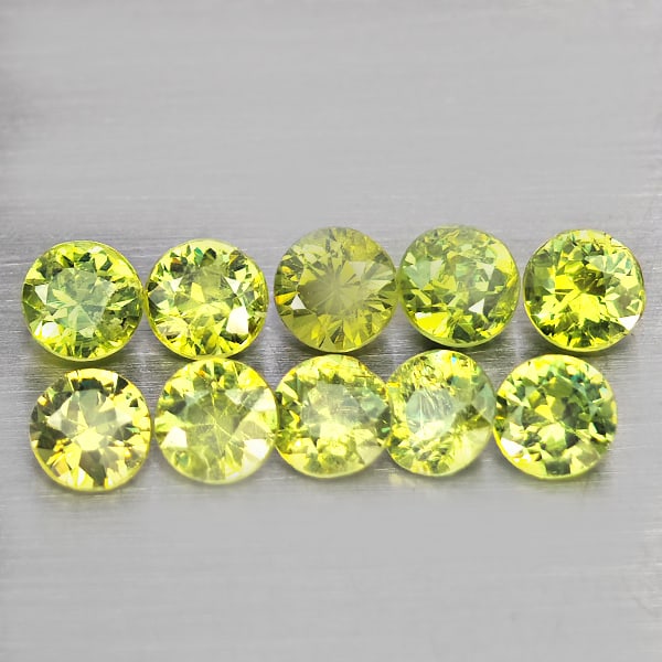 Natural Green Demantiod Garnet Gemstones 1.48 Ct. 10 Pcs Round Diamond Cut 3 Mm.: Product ID: 802937744 Product Name: Natural Demantoid Weight: 1.48 CT. Size: 3 x 3 x 2.3 MM. Shape: Round Diamond Cut Color: Green Clarity:SI1 Luster: Good Gems Origin: Madagascar Treatment: Unheated 
