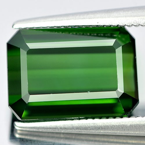 Natural Green Tourmaline Gemstones 4.58 Ct. Octagon Shape 11.2 x 7.9 Mm.: Product ID: 807236812 Product Name: Natural Tourmaline Weight: 4.58 CT. Size: 11.2 x 7.9 x 5.3 MM. Shape: Octagon Color: Green Clarity:VVS Luster: Good Gems Origin: Nigeria Treatment: Unheated Crystal