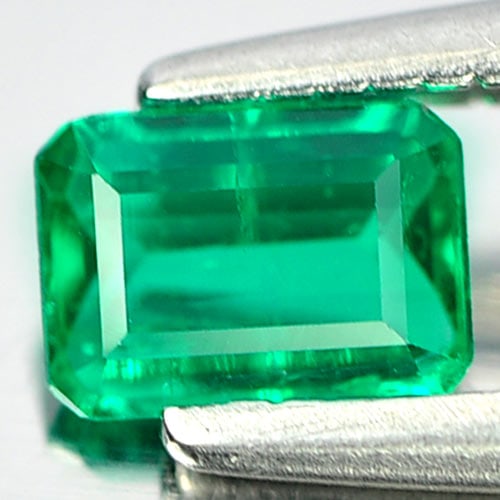 Natural Green Emerald Gemstones 0.26 Ct. Octagon Shape 4.8 x 3.5 Mm.: Product ID: 802401194 Product Name: Natural Emerald Weight: 0.26 CT. Size: 4.8 x 3.5 x 2 MM. Shape: Octagon Color: Green Clarity:SI Luster: Good Gems Origin: Columbia Treatment: Unheated Crystal Struc