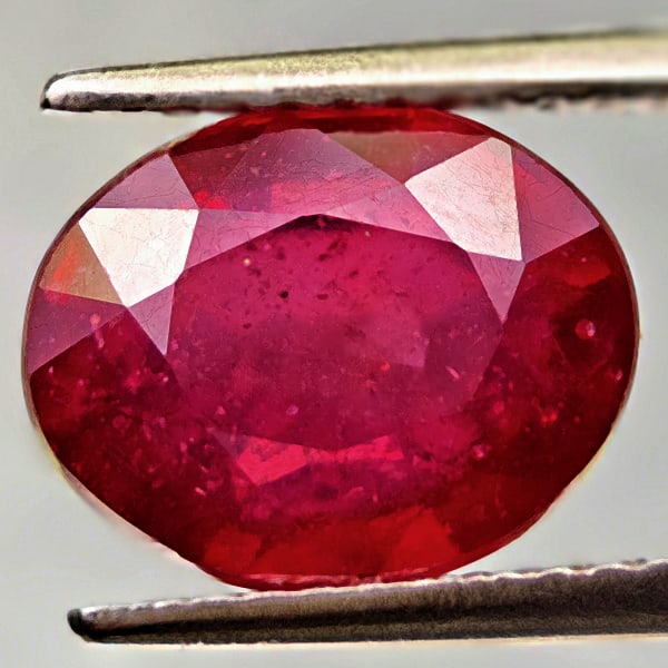 Natural Red Ruby Gemstones 4.67 Ct. Oval Shape 10 x 8 Mm.: Product ID: 805935057 Product Name: Natural Ruby Weight: 4.67 CT. Size: 10 x 8 x 5.6 MM. Shape: Oval Color: Red Clarity:VSI Luster: Good Gems Origin: Madagascar Treatment: Heated Lead-glass filling Cr